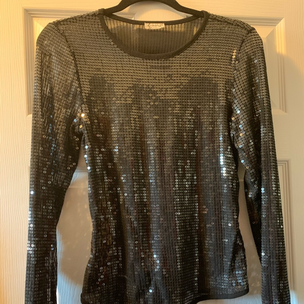 Gorgeous black sequin top